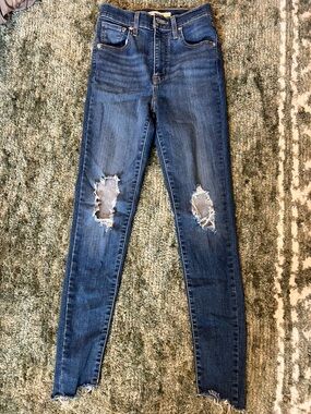 Levi's Women's Mile High Super Skinny Denim Jeans Size 25